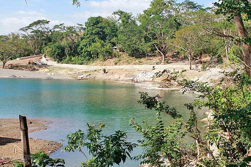 A calm portion of Peñaranda River in Minalungao