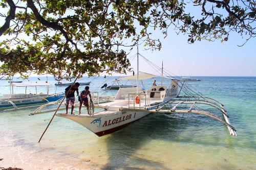 Boat for Island Hopping in Alona Beach, Panglao