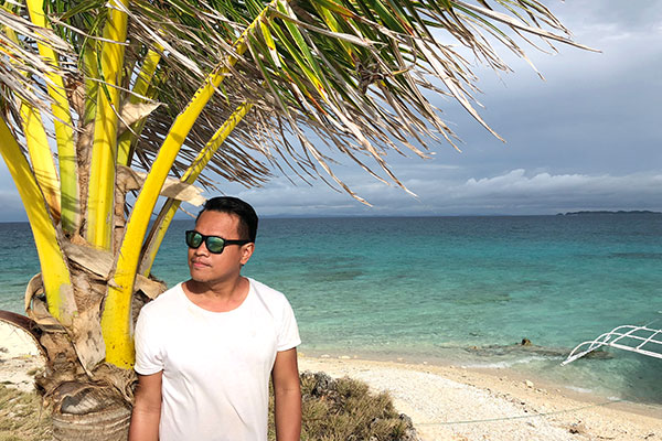 Ian Limpangog at La Manok Island