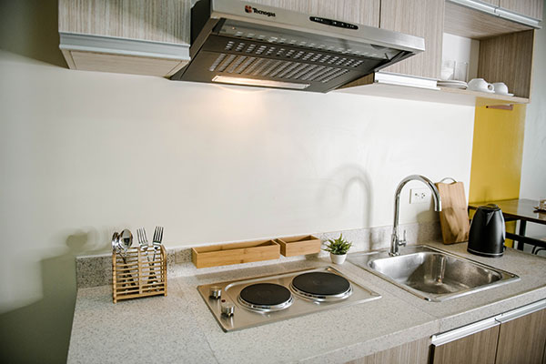 Each room has its own electric cook top, sink, and utensils